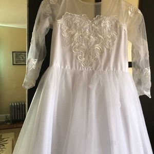 Mini bridal dress